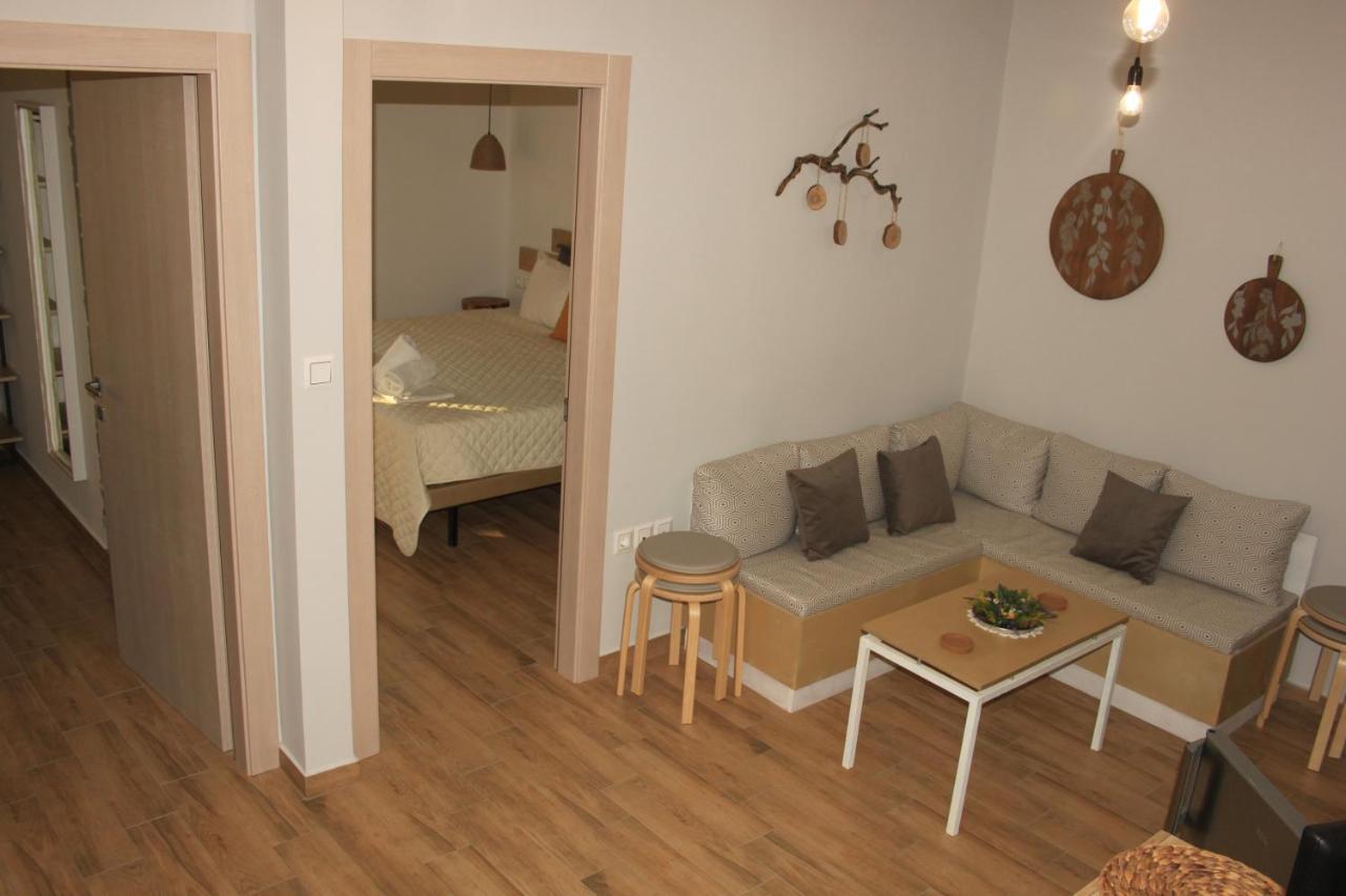Aparthotel House Ekton à Pefkari Extérieur photo