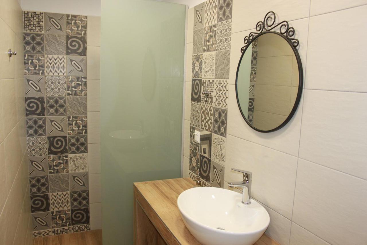 Aparthotel House Ekton à Pefkari Extérieur photo